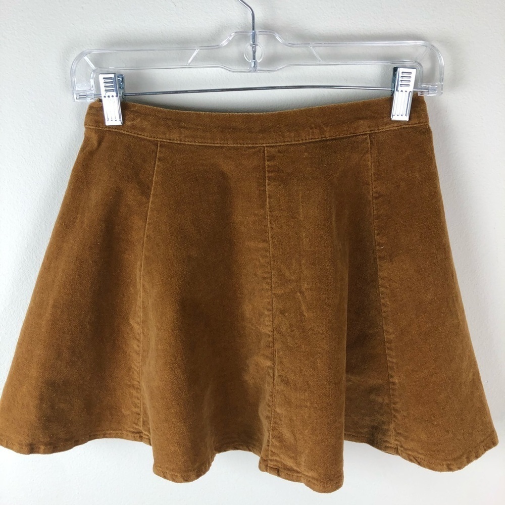 Brandy Melville- Button front A-line skirt - Picture 6 of 9